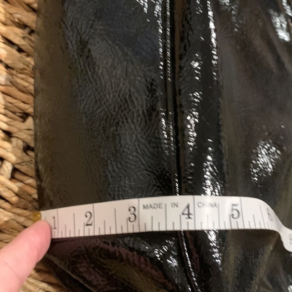 New - Nine West Patent  Bag - Picture 12 of 12